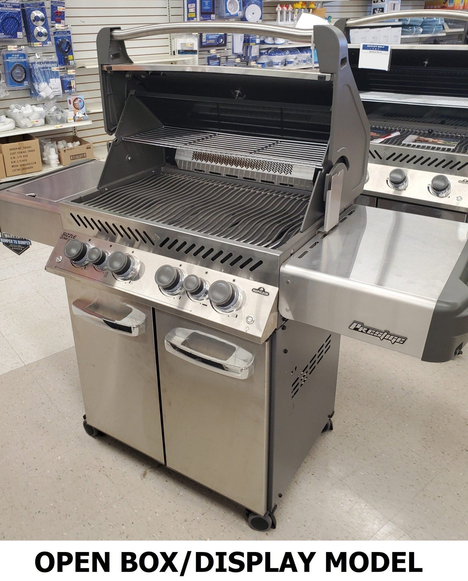 20230228_142412-scaled-1.jpg Outlet Napoleon Prestige 500 Propane Grill - Image 1