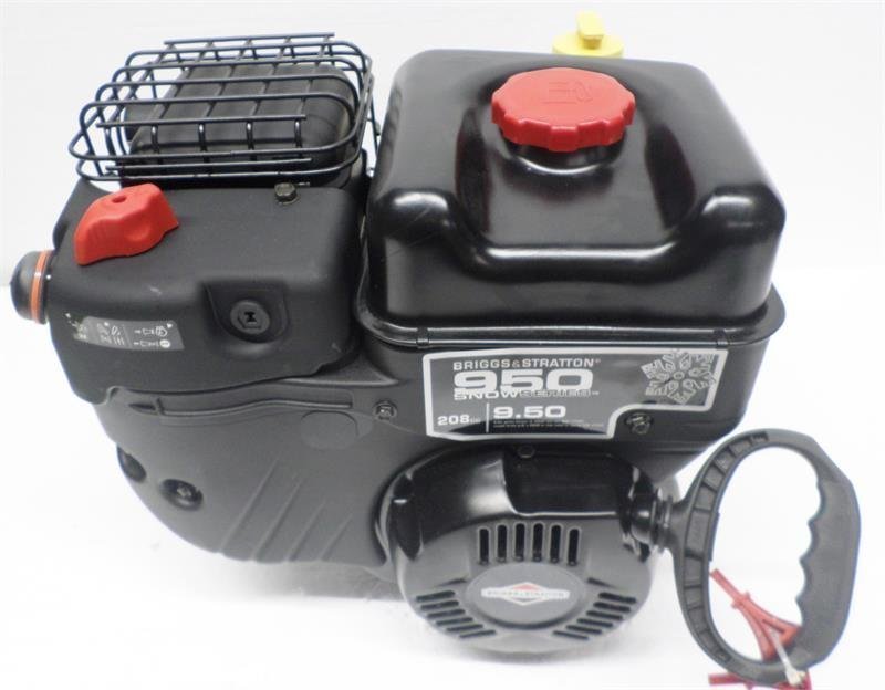 SAM_1016.jpg Briggs & Stratton 13D136-0010 208cc 9.5 TP Horizontal Snow Engine, 3/4″ x 2-27/64″ Shaft - Image 1